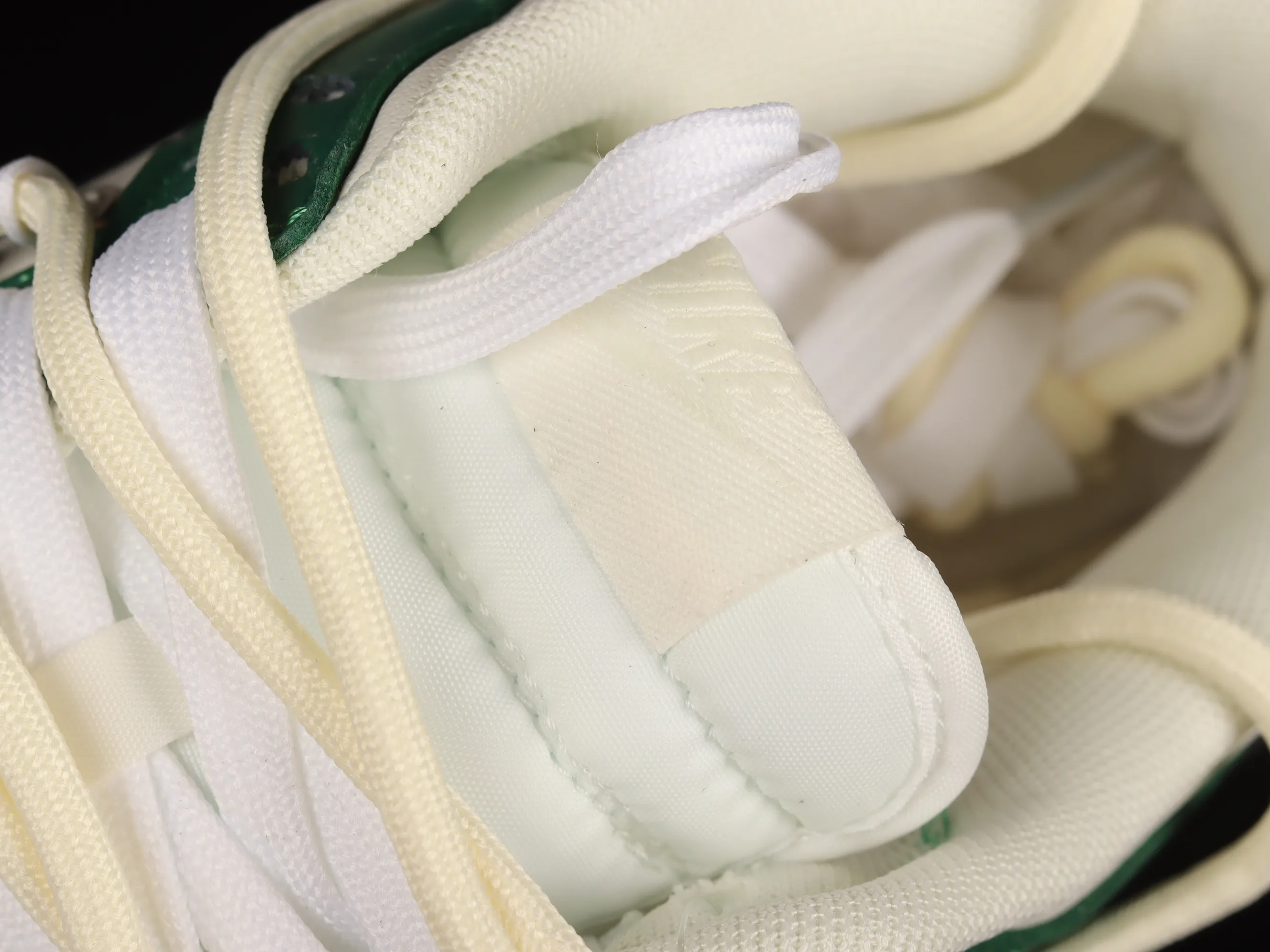 All categories Nk SB Dunk series Nk SB Dunk Low low-top sneakers Nk Dunk Low white, green and black hook customized version of deconstructed strap casual sneakers DJ6188-100